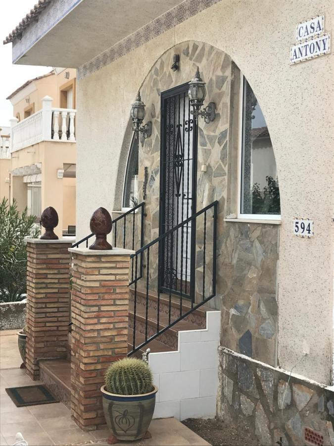 サン・ミゲル・デ・サリーナスCasa Antonyアパートメント エクステリア 写真